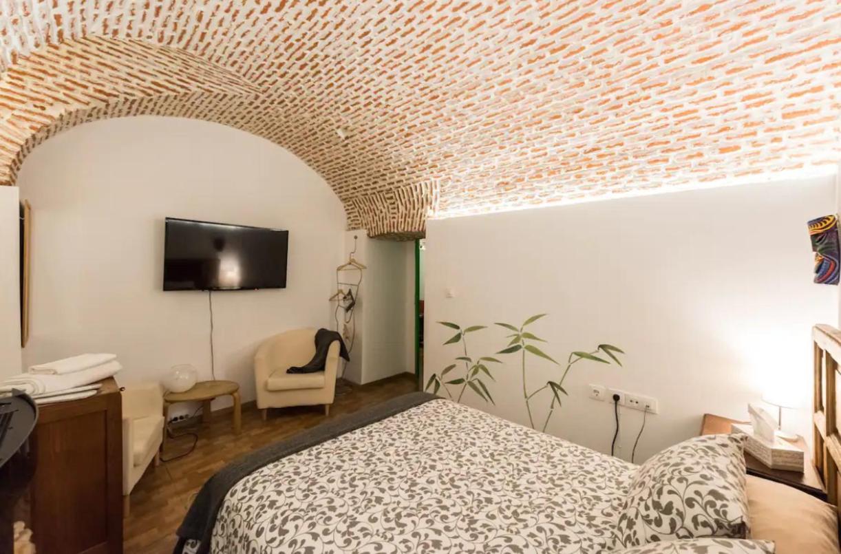 Encomienda Guest House Madrid Dış mekan fotoğraf