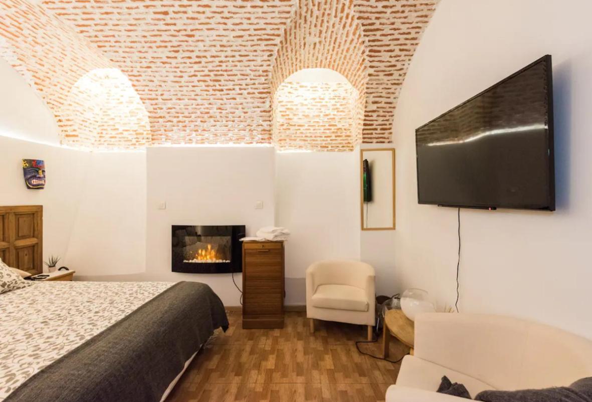 Encomienda Guest House Madrid Dış mekan fotoğraf
