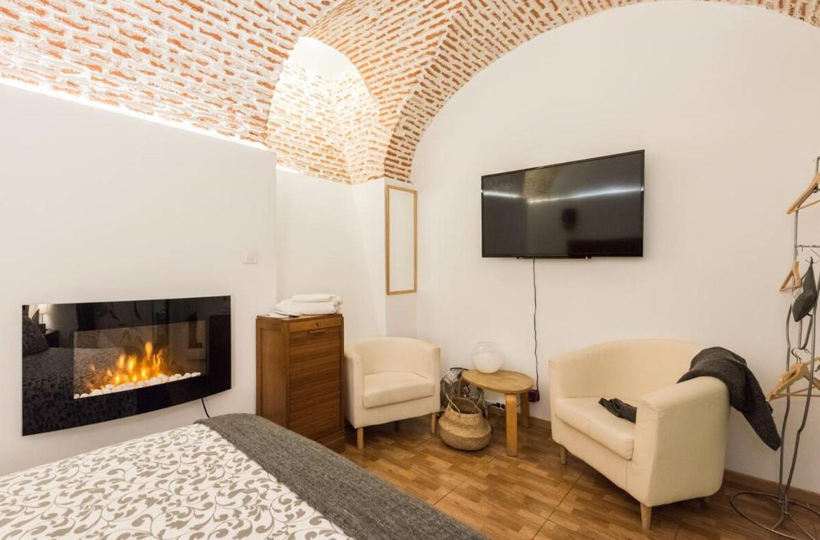 Encomienda Guest House Madrid Dış mekan fotoğraf