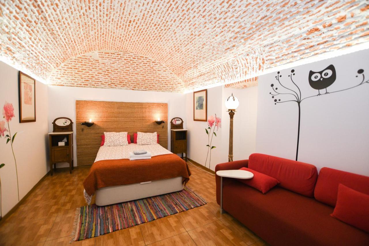 Encomienda Guest House Madrid Dış mekan fotoğraf